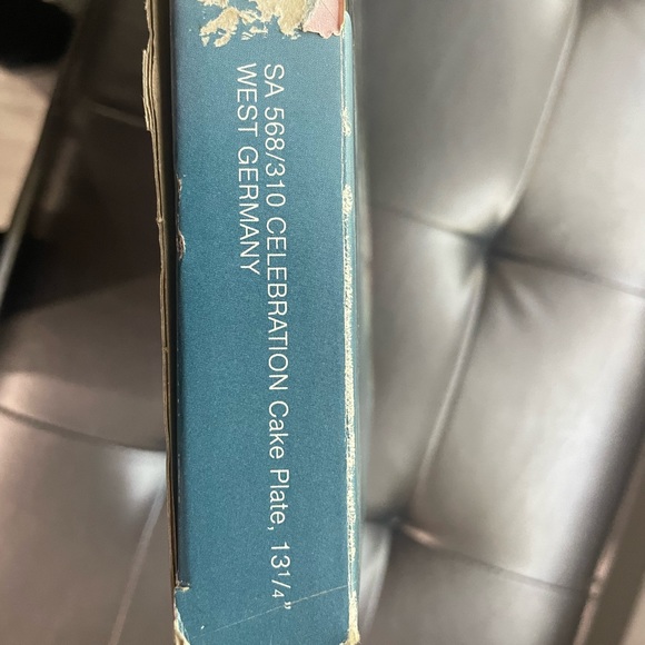 Home Beautiful crystal cake plate 13&1/4” - Picture 4 of 8